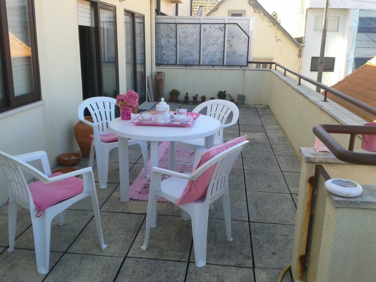 Rooms Near The Beach Espinho  Exterior photo